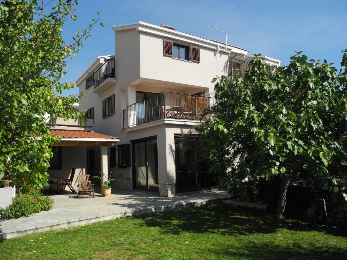 Damir 2+2 More Crikvenica Exterior foto